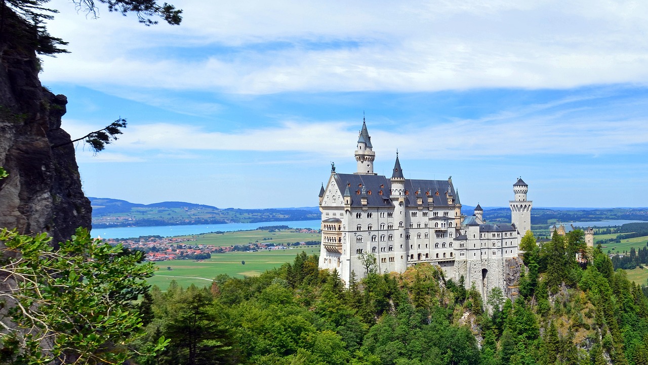 Weitblick auf das Schloss Neuschwanstein